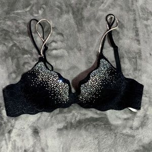 NWOT Very Sexy Secret Embrace Push-up Bra